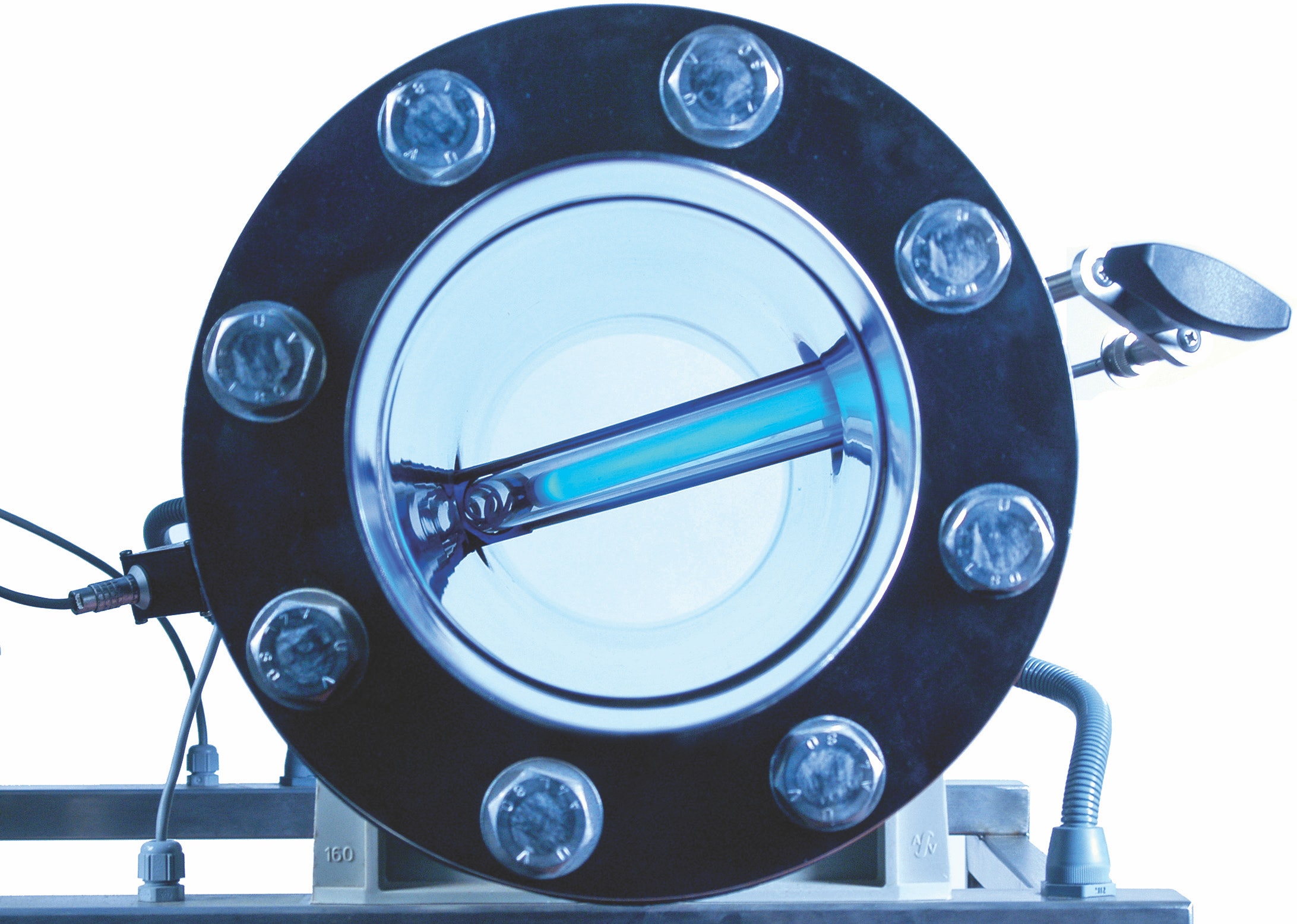 1655240355970 Inside Uv Chamber