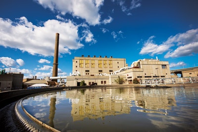 M-Doors Open 2015-Jones Island Wide-exterior Saturday DSC_8145_edit