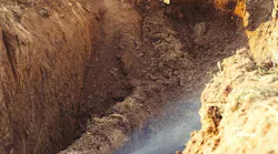 Fracta Water Pipe