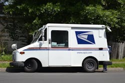 mail-truck-3248139_1920