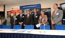 1655327426155 Foto Deelnemende Partijen Met Ambassadeur 1655327426155 Foto Deelnemende Partijen Met Ambassadeur