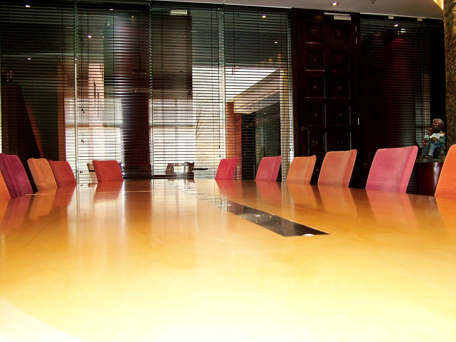 1655327888310 Meetingplace1241229