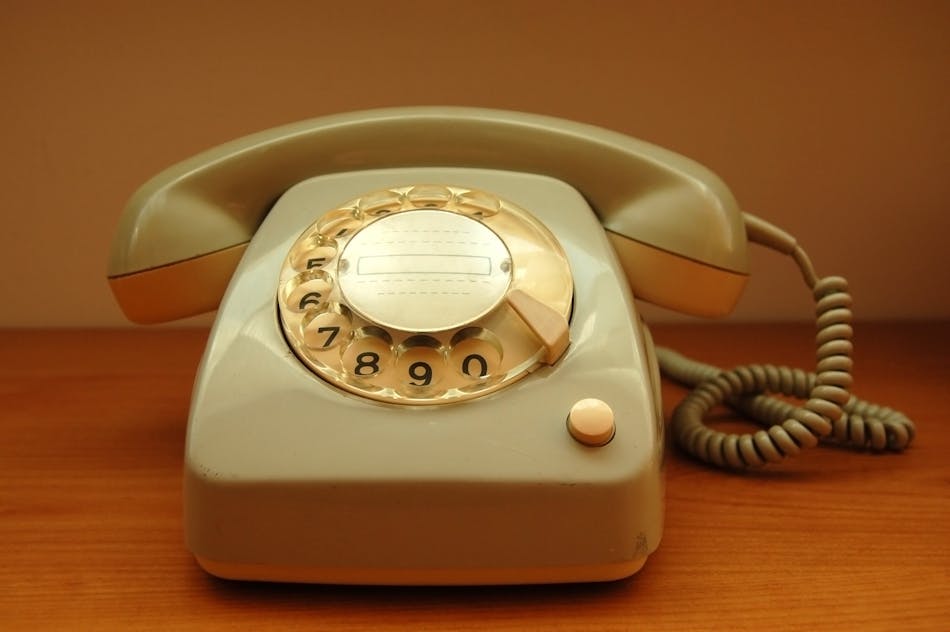 telephone-4-1237979