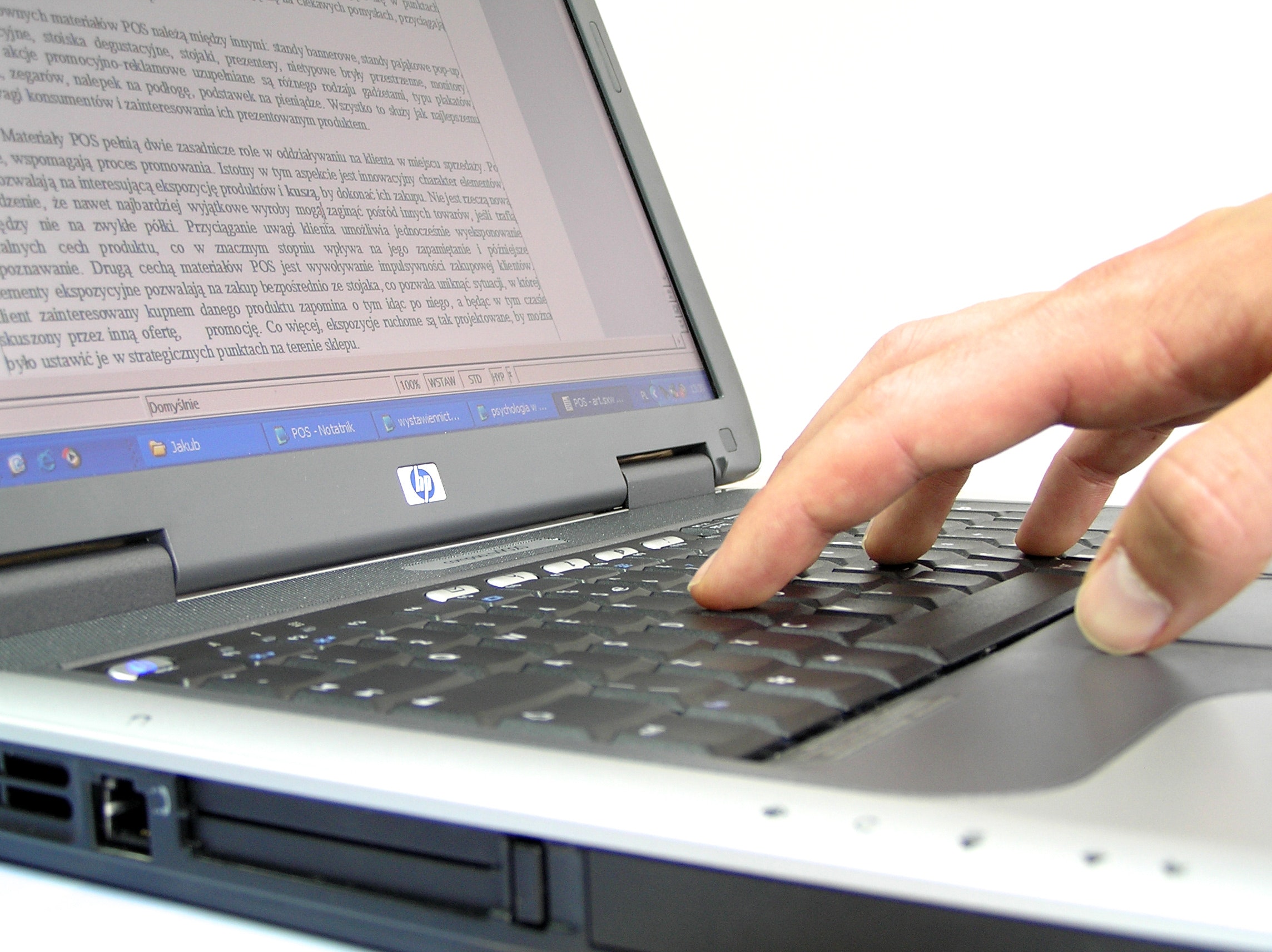 1655327947343 Workatlaptop1547527