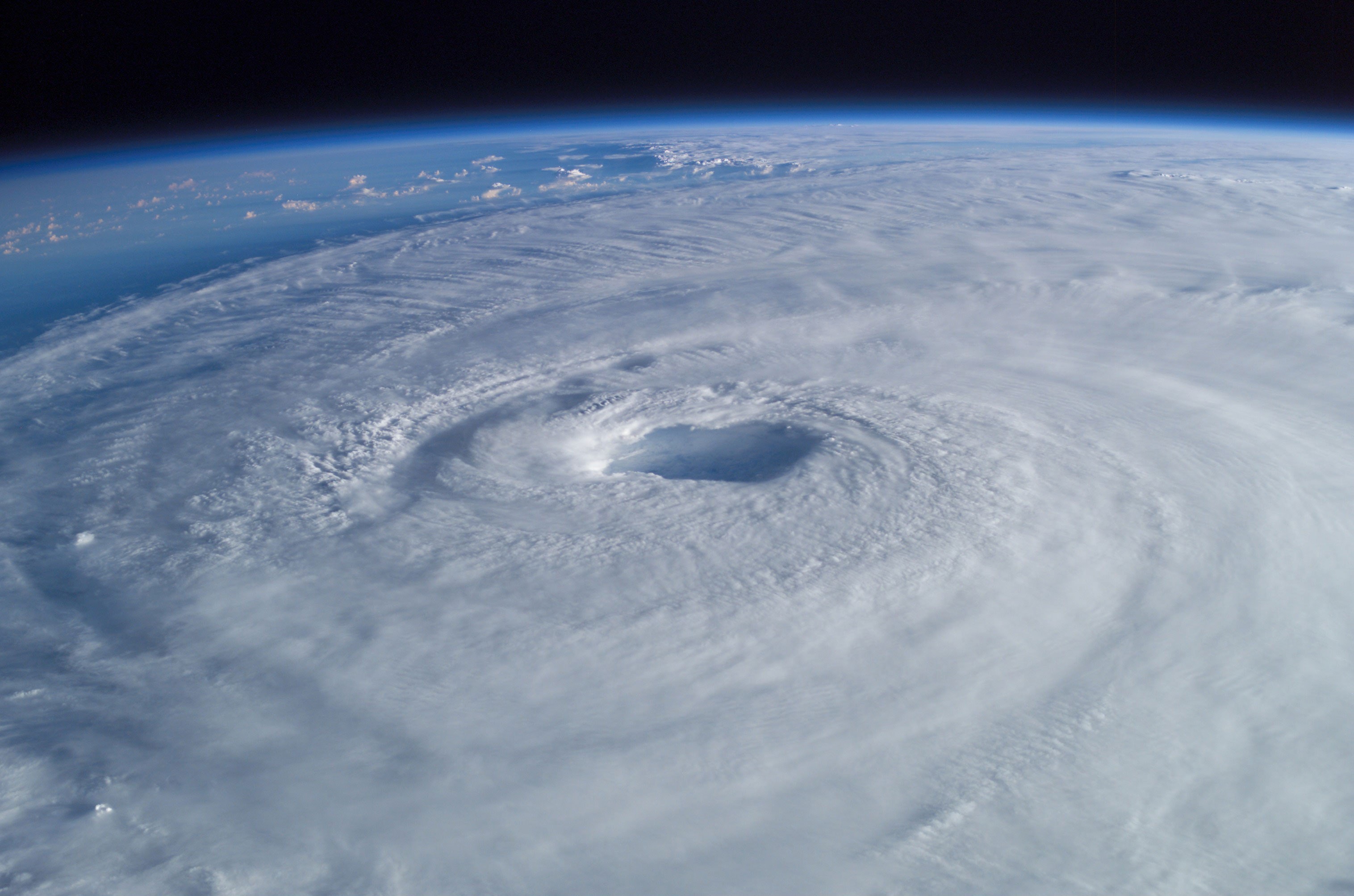 1655327959108 Hurricane Isabel From Iss