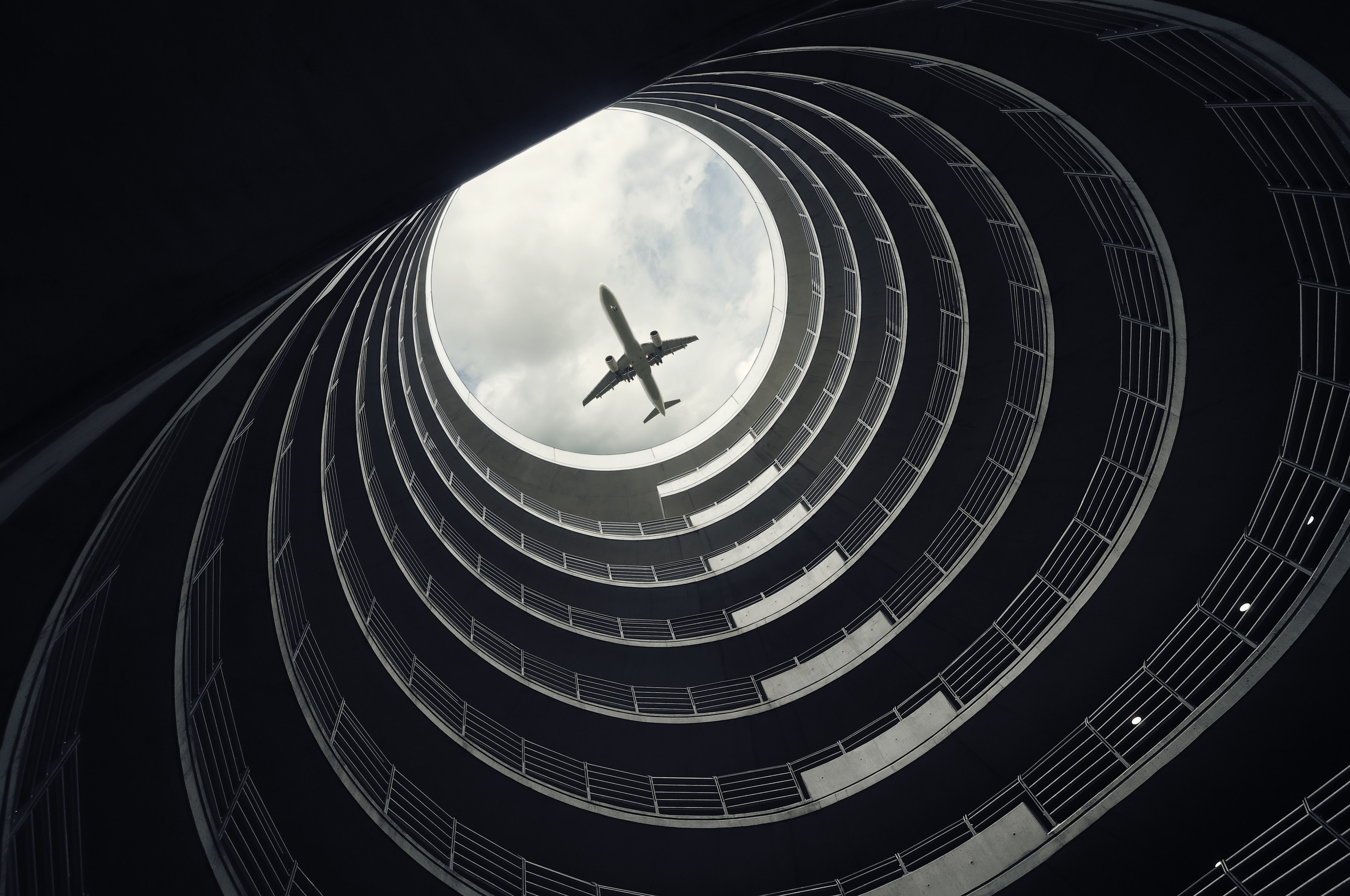 8.2 H+E's expertise, plus Landia's pumps and mixers have provided an effluent solution at a major UK airport