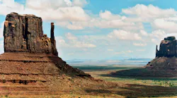 12.7 monument-valley-1359038-1279x906