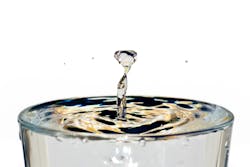 12.12 water-drops-1-1148230-1920x1280