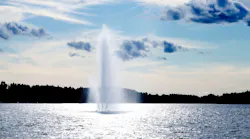 12.21 fountain-1333045-1279x852
