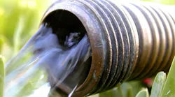 2.1 garden-hose-2-1442802-1280x960