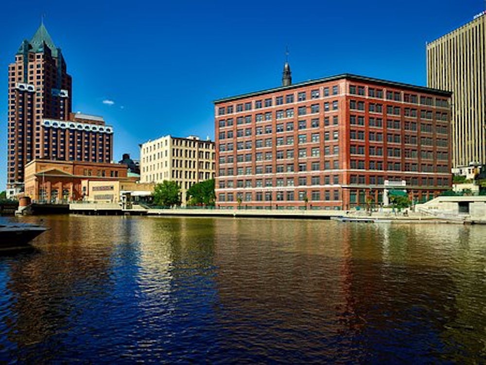 1655328198689 Milwaukee1809391 340