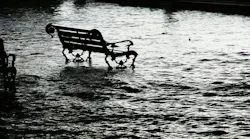 flood-989081_1280