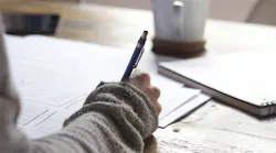 writing-828911_1280