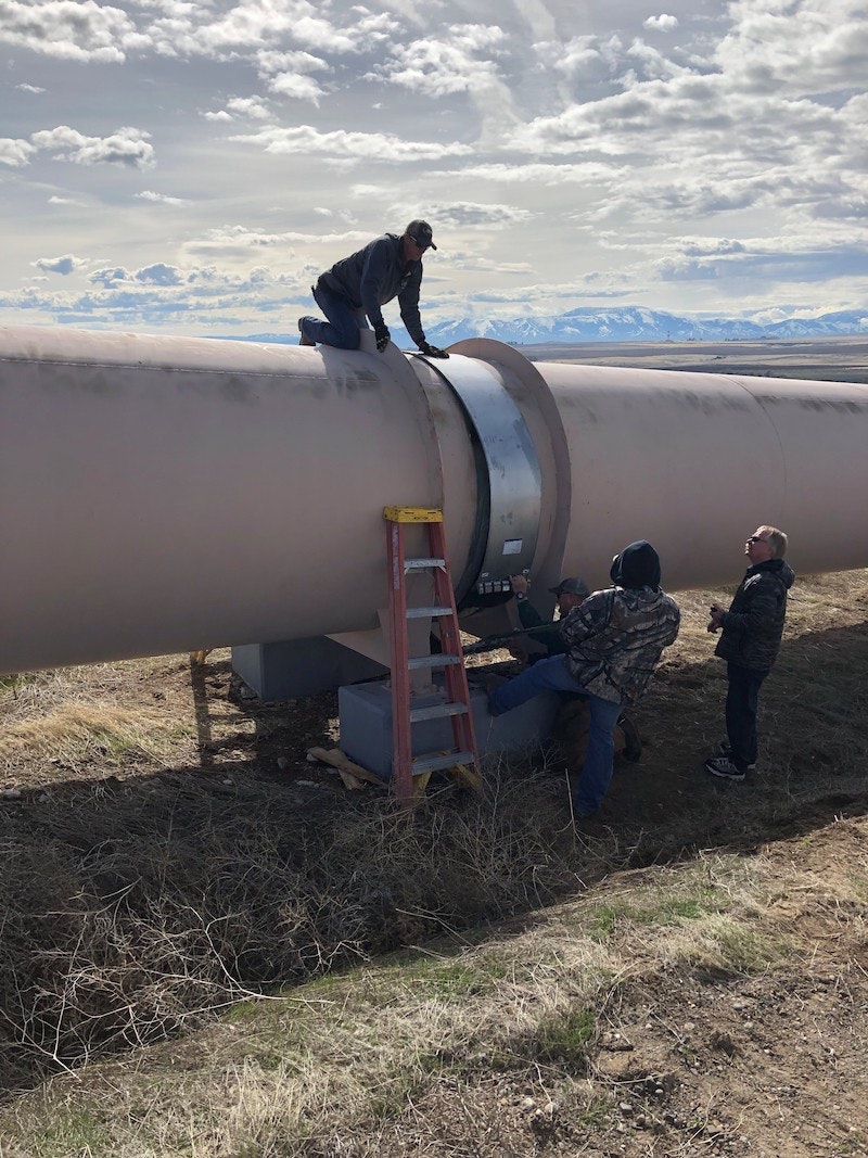 The HYMAX VERSA being installed