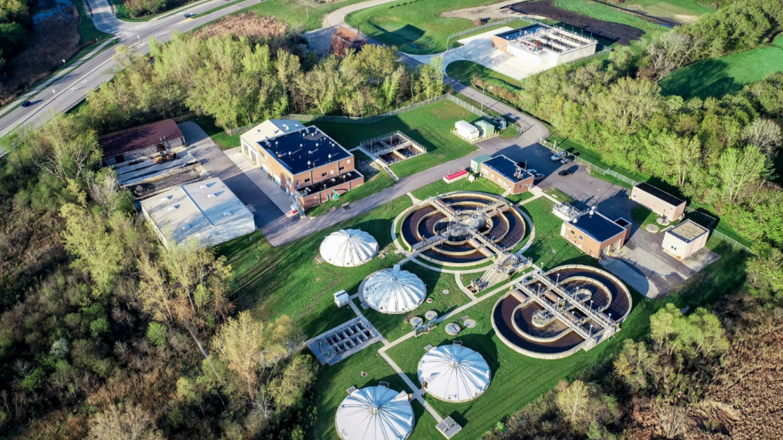 An aerial view of the oxidation ditches as well as the sequencing batch reactors in the top right.