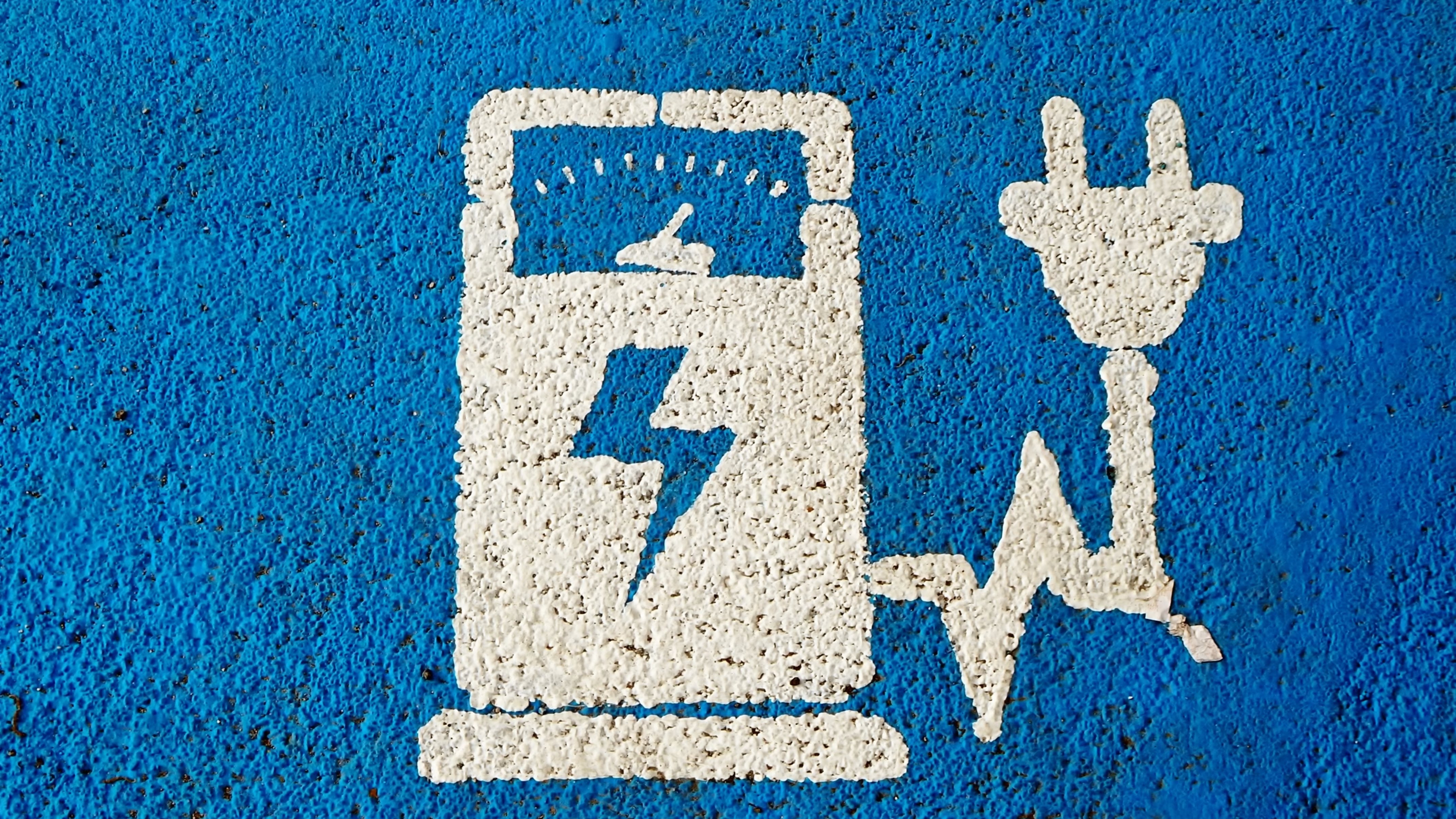 According to a report from Black & Veatch, 48% of surveyed utilities are converting to electric vehicles, an increase from 29% in last year's survey.