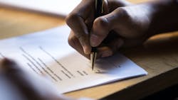 656f3263328919001e254352 Dreamstime Xxl 134984551 656f3263328919001e254352 Dreamstime Xxl 134984551