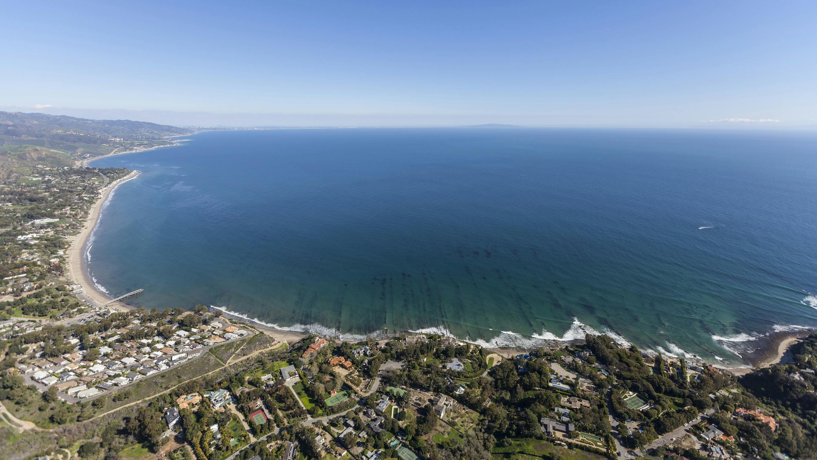 66c4fbafd8d69e7536bf074b Dreamstime L 87993499