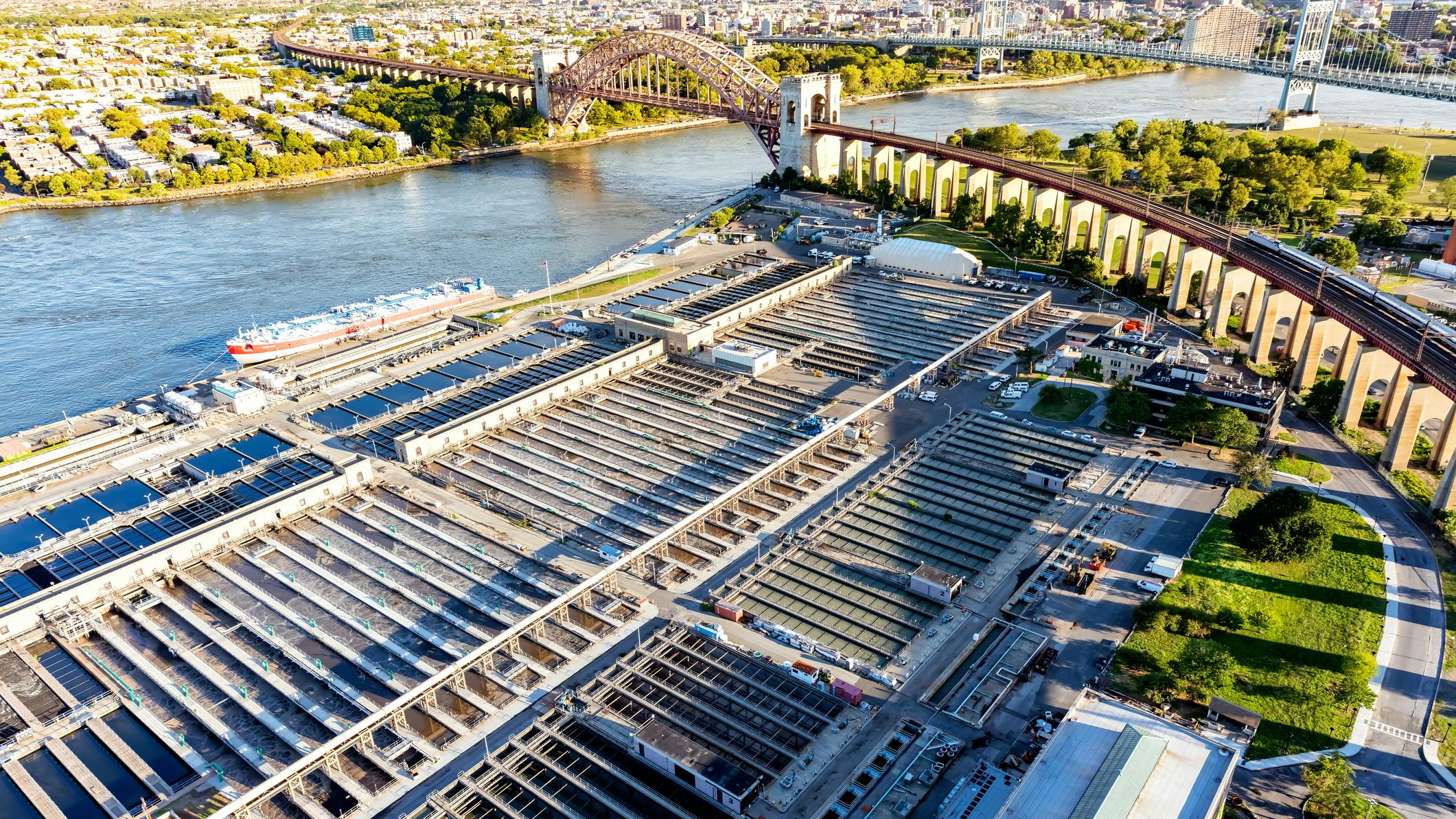 67e1e2f7c7e5c4c0c1da4367 Dreamstime M 97680366