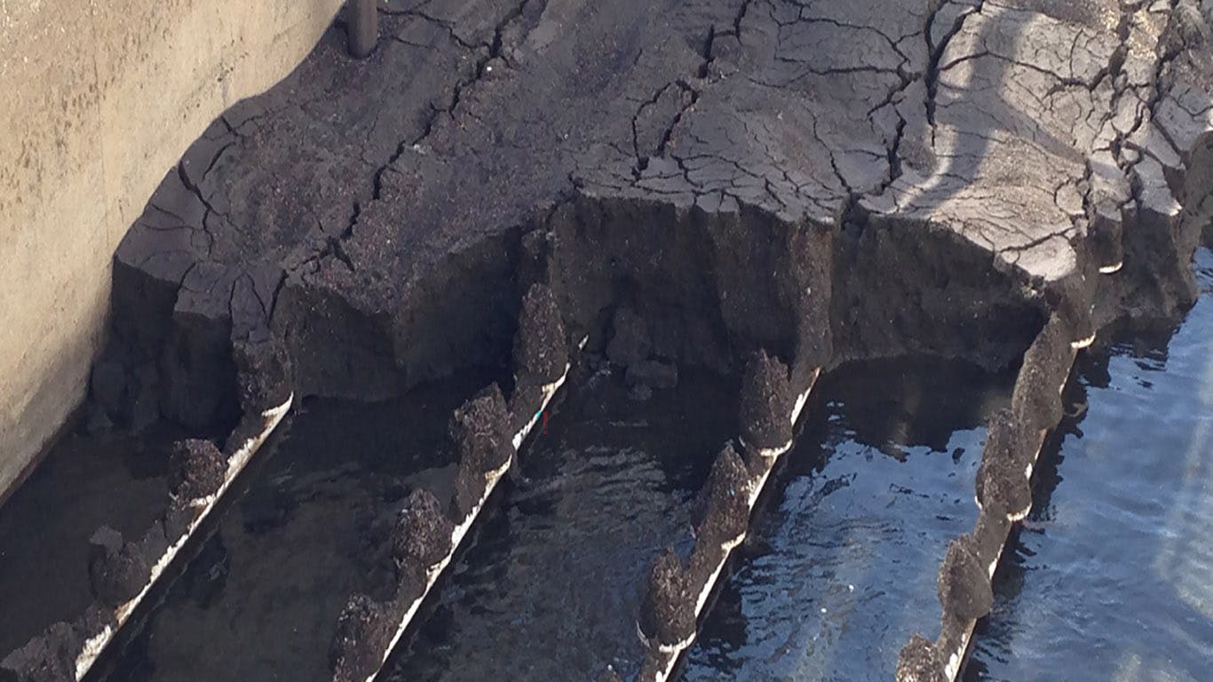 grit_filled_aeration_basin_1300x565