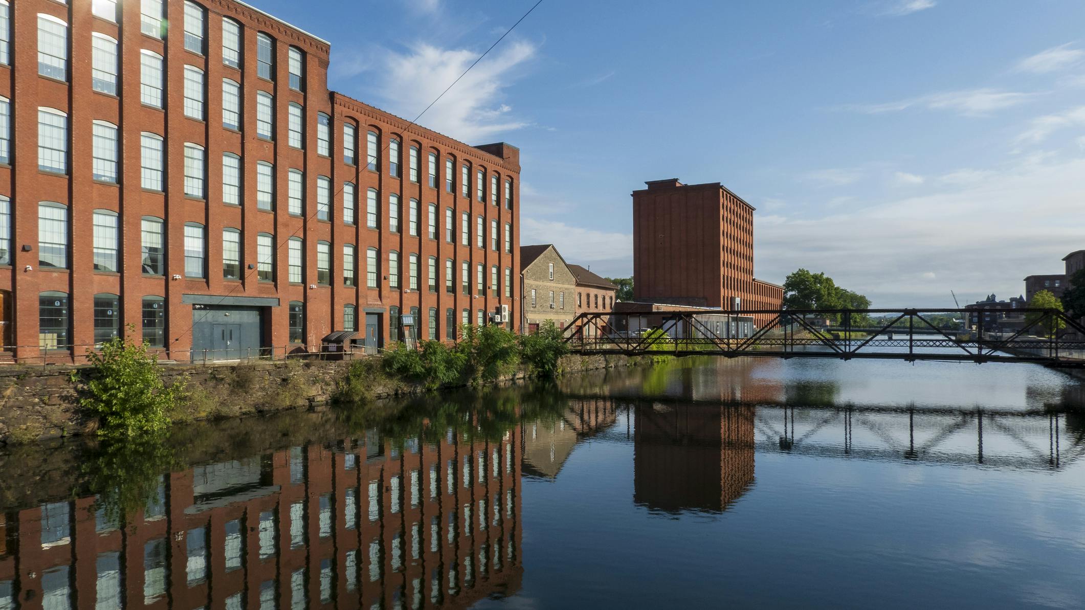 Holyoke renews Veolia contract, adopts AI-driven wastewater operations platform