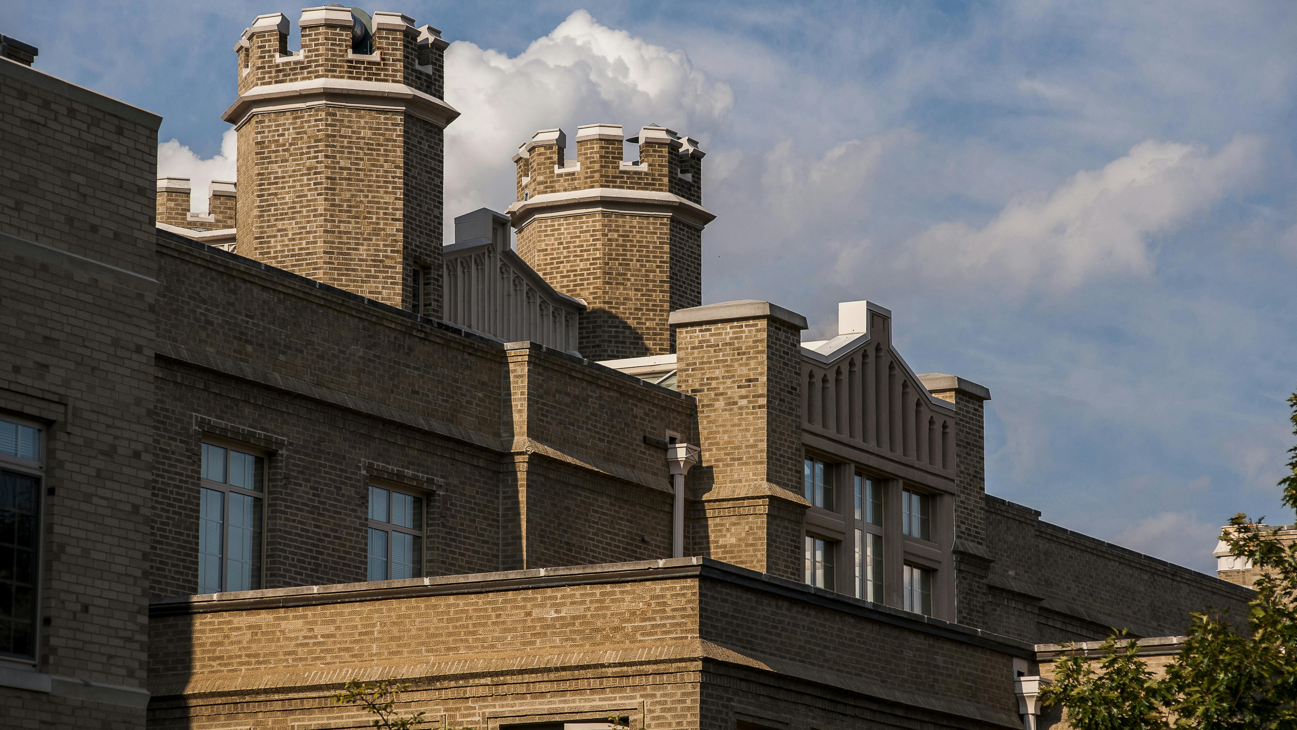 dreamstime_xxl_111715540