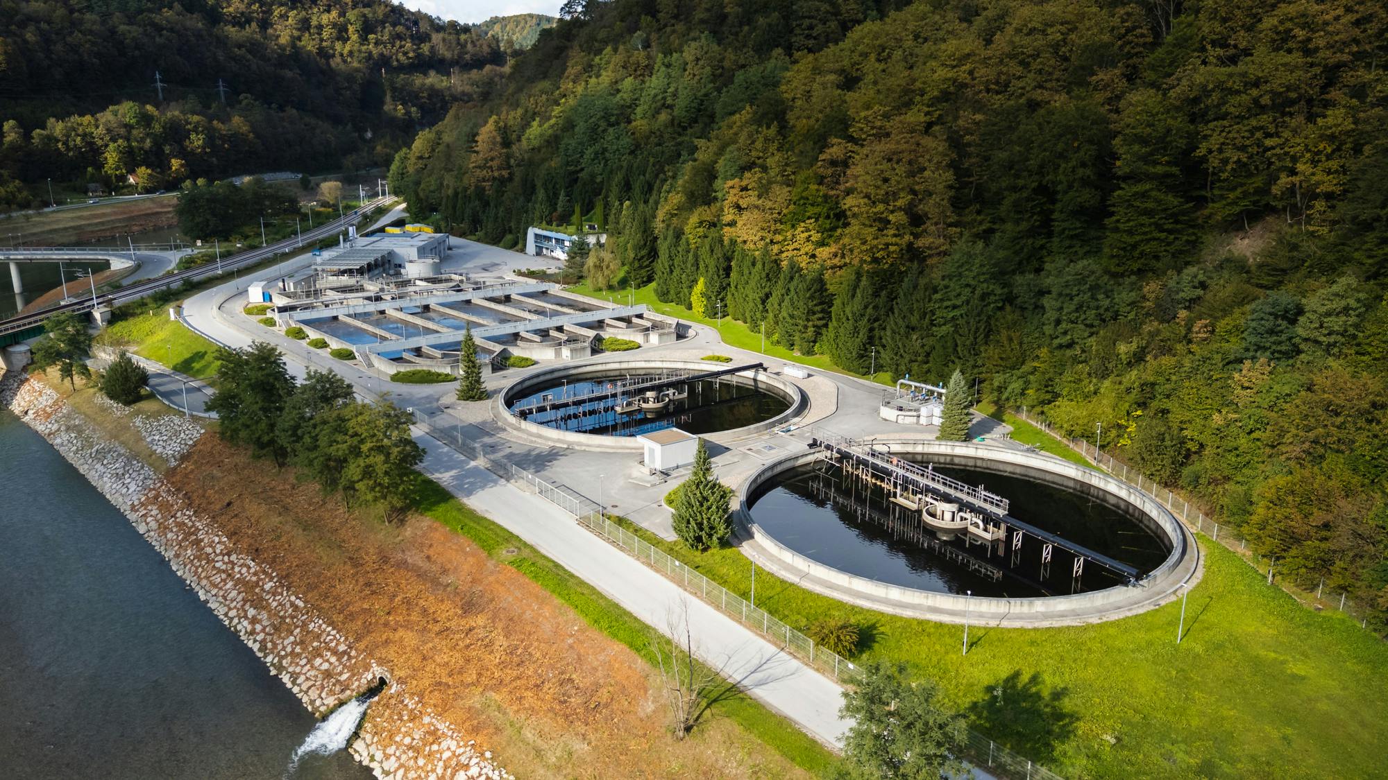 Bipartisan bill targets funding for advanced wastewater treatment and PFAS removal